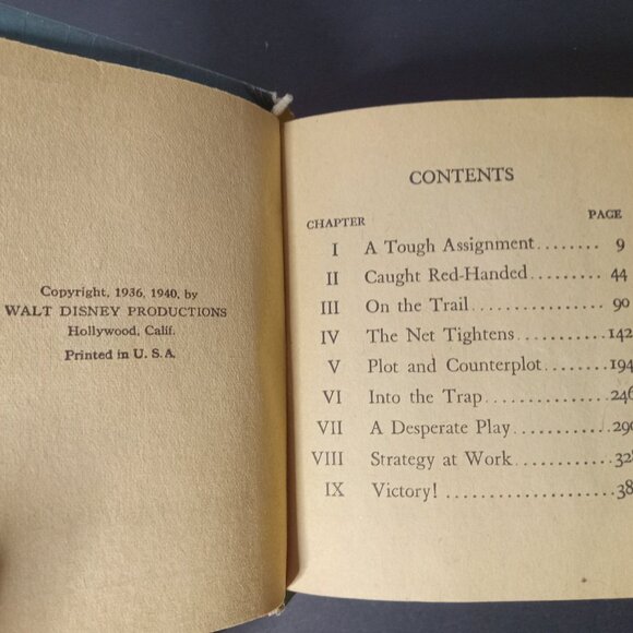 Disney MICKEY MOUSE IN THE FOREIGN LEGION #1428 VG, Big Little Books 1940 - Picture 8 of 16